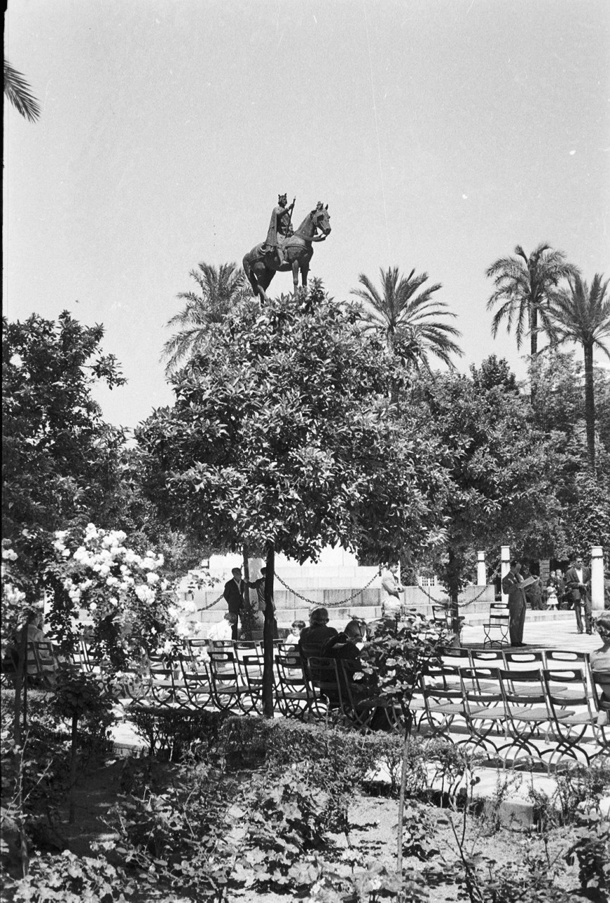 sevilla-plaza-nueva-sillas