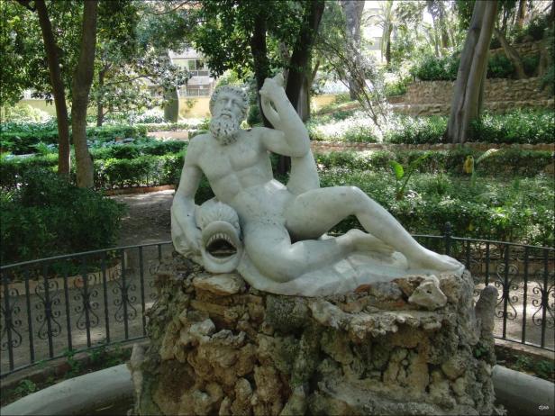 con-motivo-de-la-declaracion-oficial-de-jardin-artistico-fue-encomendada-su-restauracion-a-javier-winthuysen-llevada-a-cabo-por-el-jardinero-mayor