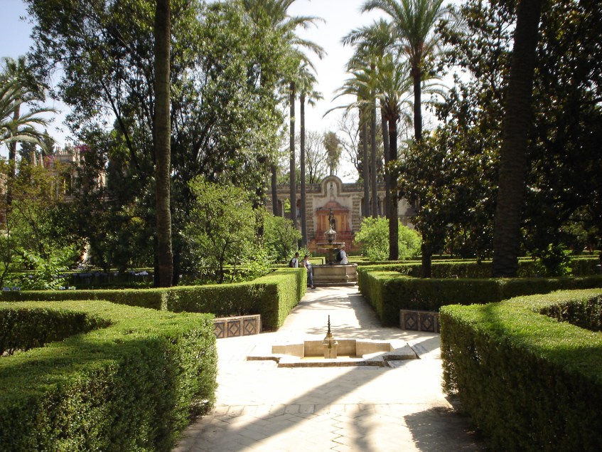 alcazar-fuente-de-neptuno-3