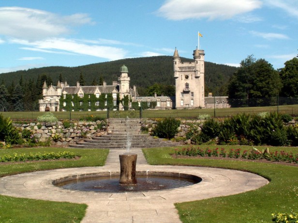 balmoral-castle-2_redimensionar