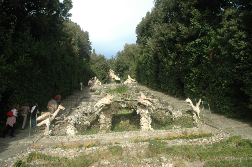 toscana-giardino-villa-garzoni-111