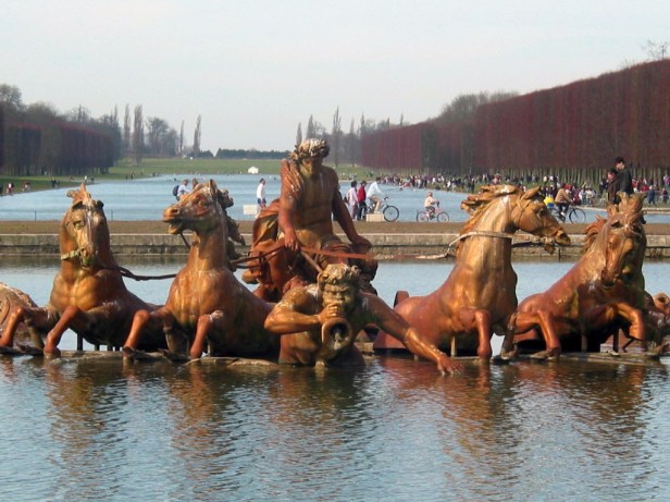 apolo-fountain-versailles-1_redimensionar