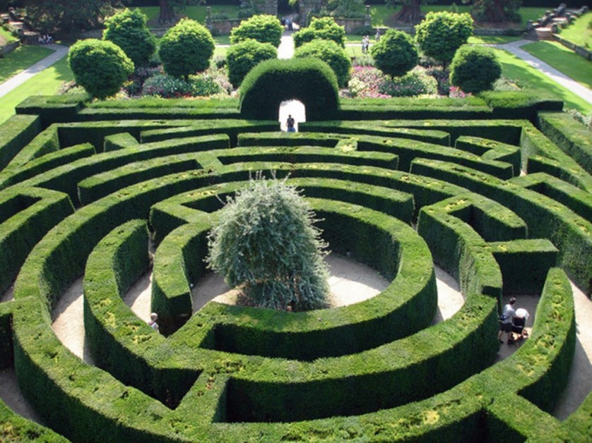 chatsworth_garden_maze