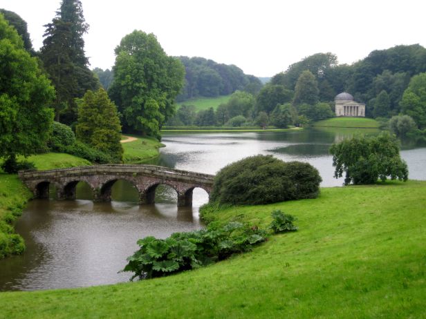 ingles-stourhead-capability-brown-aa