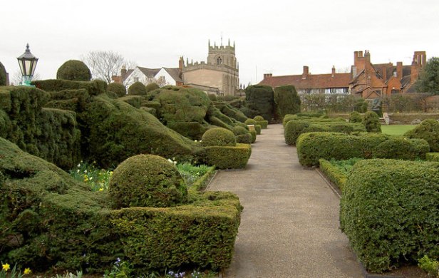 new_place_gardens_-stratford-upon-avon_-20mar2008
