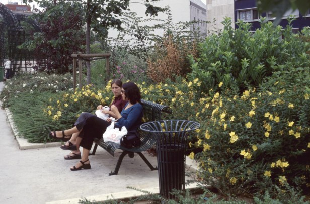 paris-corredor-verde-2001-aw