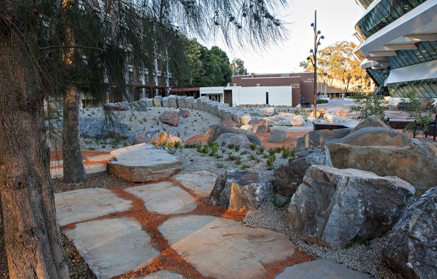 au-monash-university-gardens-geological-garden