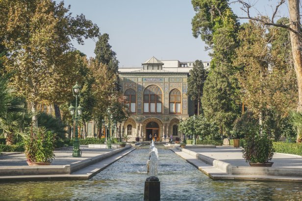 golestan-palace-park-tehraniran-aas