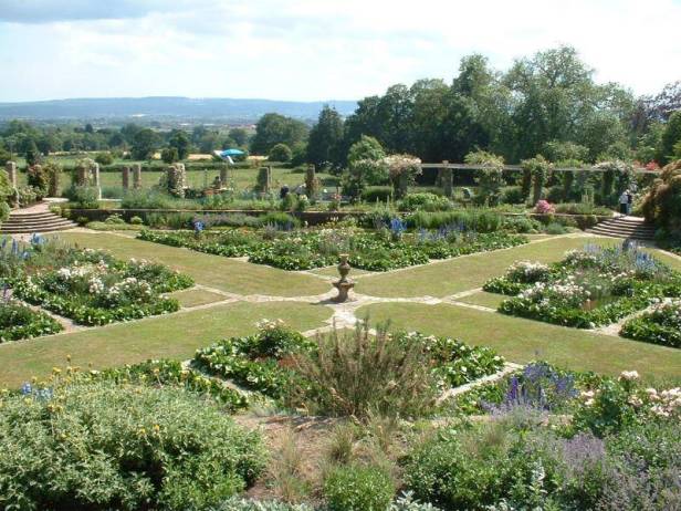 ing-hestercombe-gardens