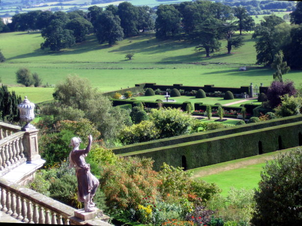 ing-powis-castle-and-garden-welshpool-a