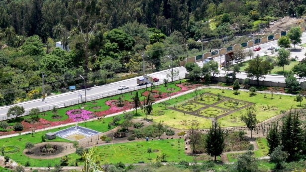 jardin-botanico-atocha-la-liria-ambato