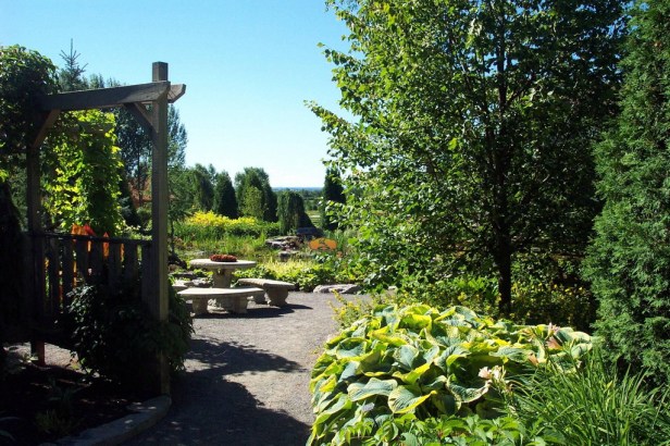 jardin-scuillon-canada-1_redimensionar