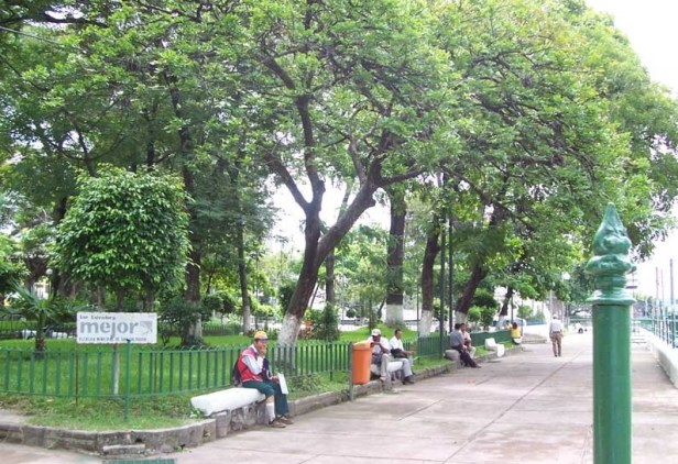 parque-bolivar-en-san-salvador-x-2