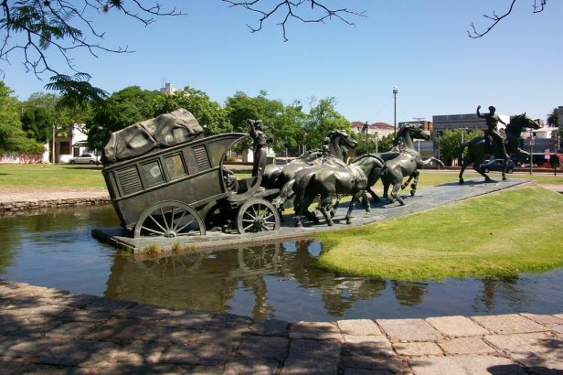 parque-del-prado-montevideo-uruguay-la-diligencia-ln-2
