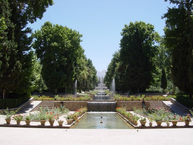 shahzadeh-gardens