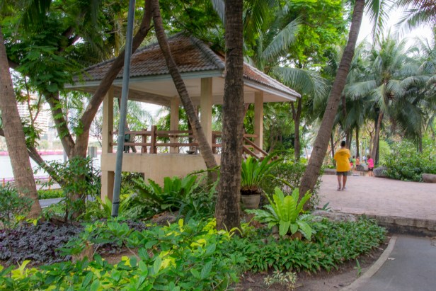 banjakiti-park-bangkok-09