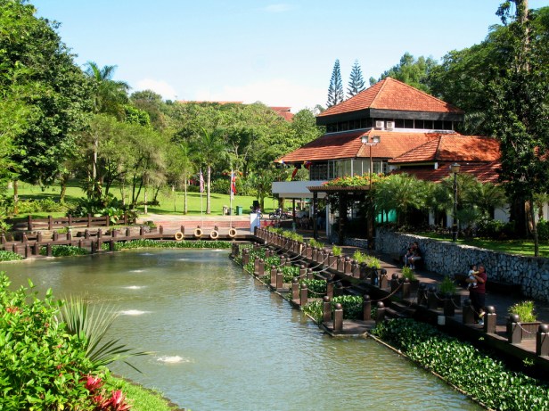lake-gardens-kuala-lumpur-kj