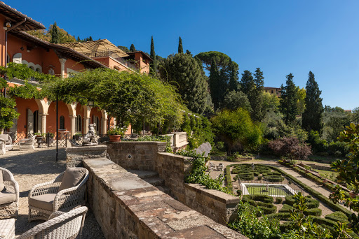 Villa Le Fontanelle.jpg